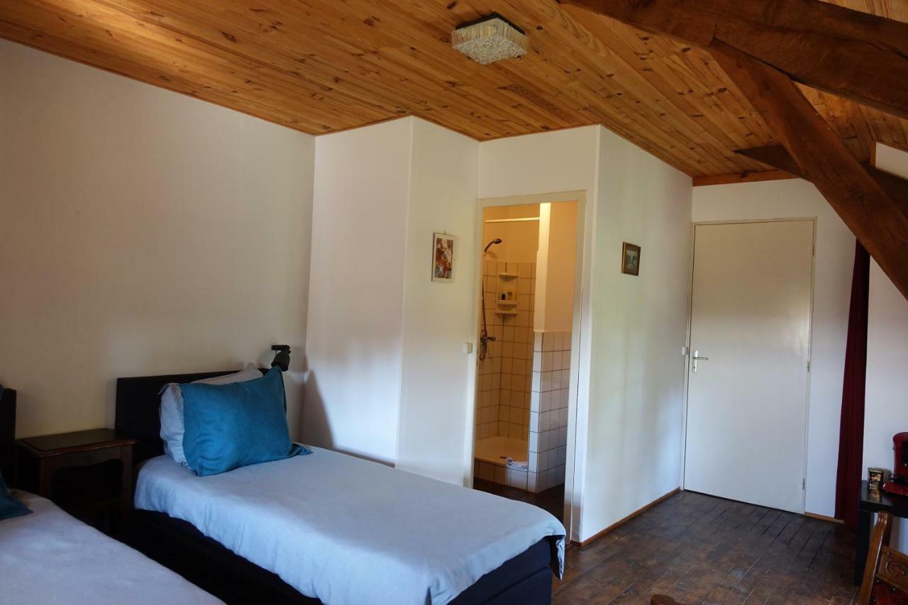 Domaine Les Teuilleres Bed & Breakfast Lacam-dʼOurcet Екстериор снимка